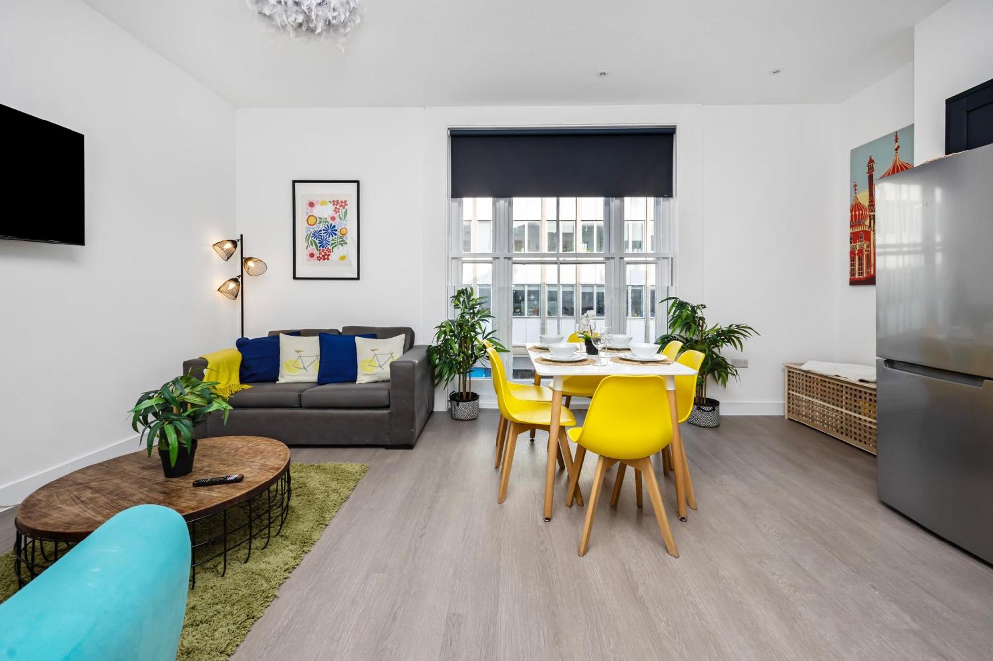 Queens Mile 1 With Free Parking By My Getaways Apartment