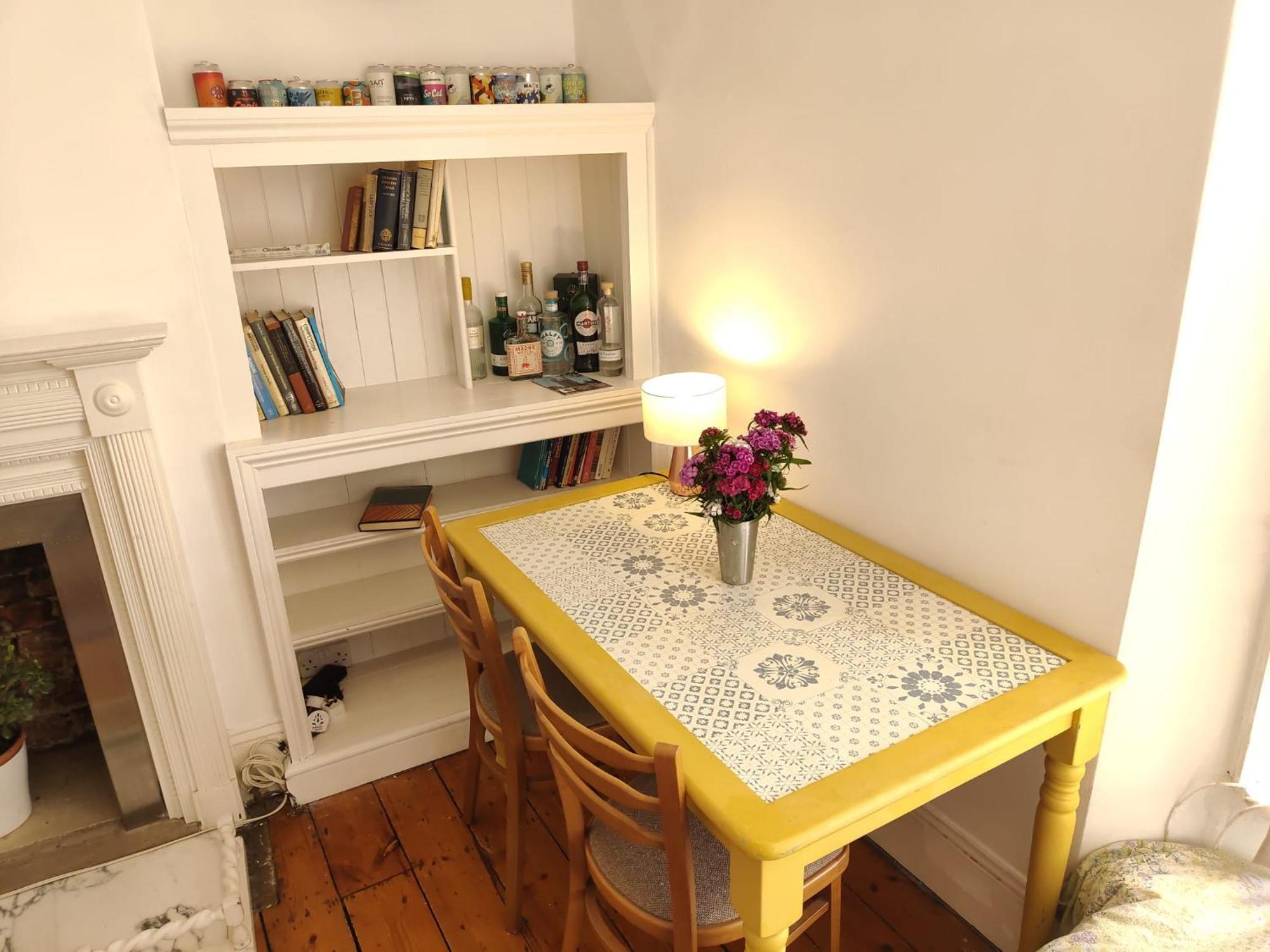 Apartment Great Entire 2 Bedroom -