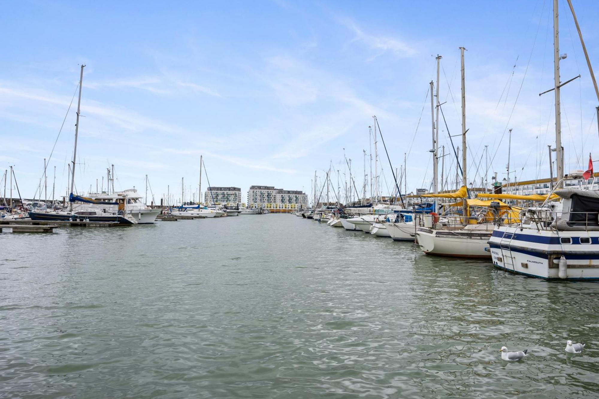 Water At The Marina, Free Parking By My Getaways