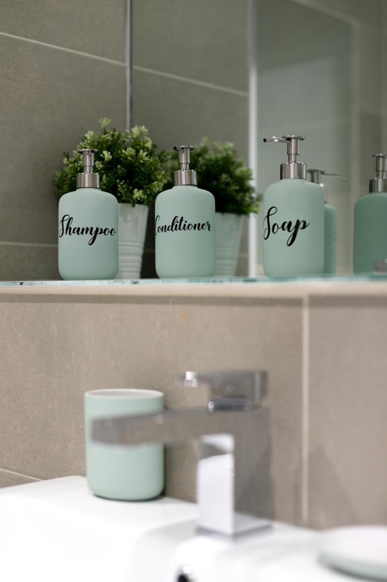 Airhost's Brighton's Diamond Escape With Sea Views Apartment *