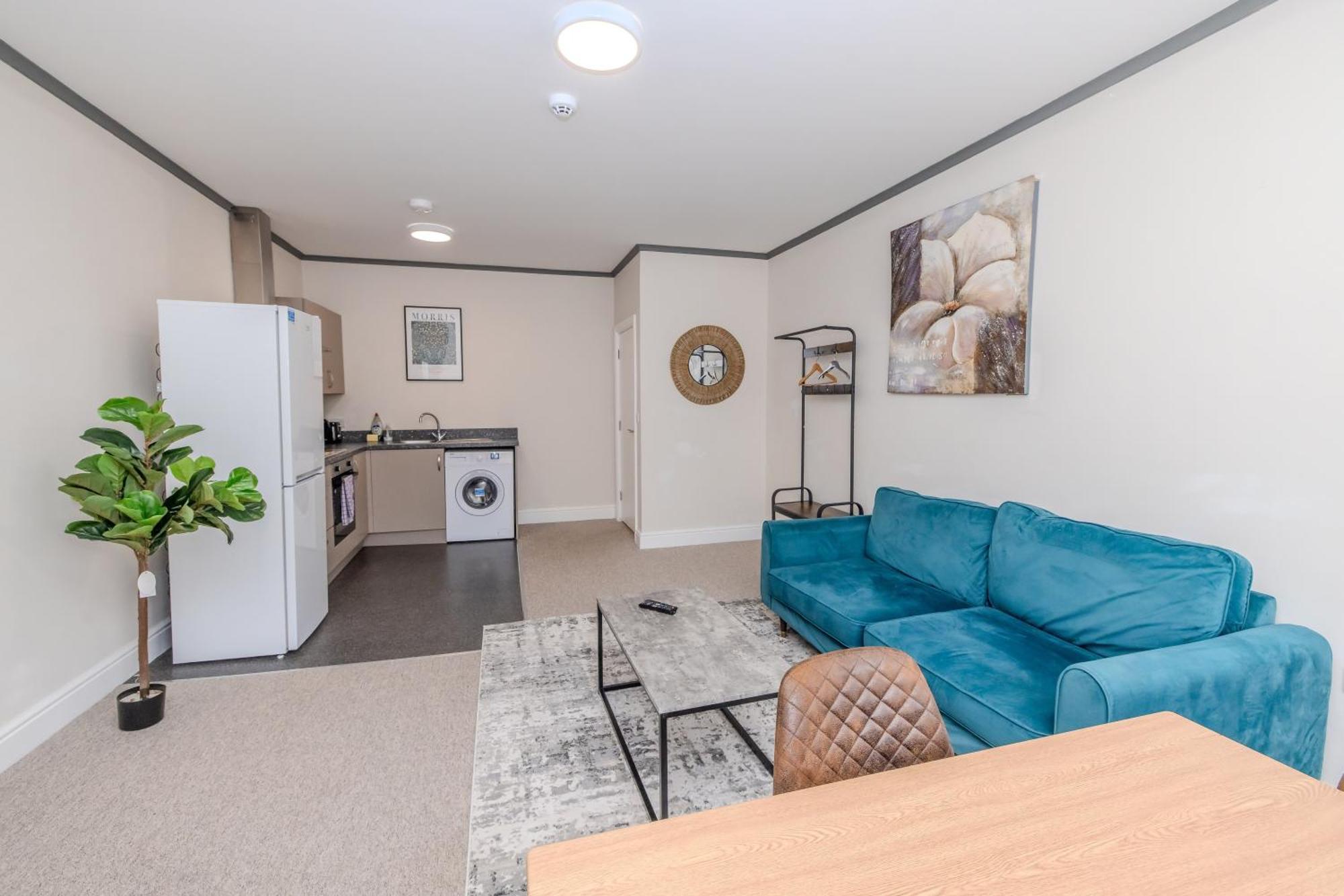 Flash Sale 3 Bedroom Flat Bn310fir04 *