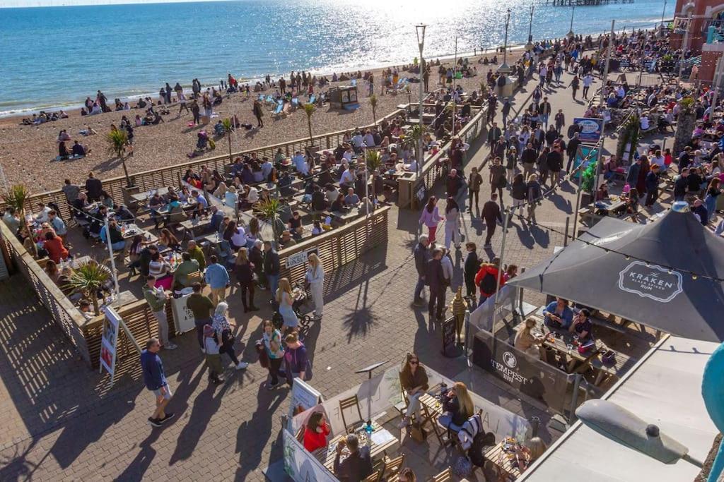 Perfectly Cosy Brunswick By The Sea