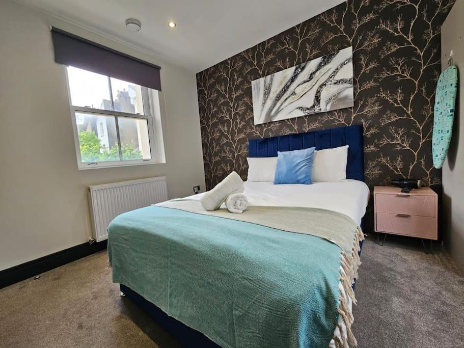 Flash Sale Kemptown 4 Bedroom Flat Bn224beat *