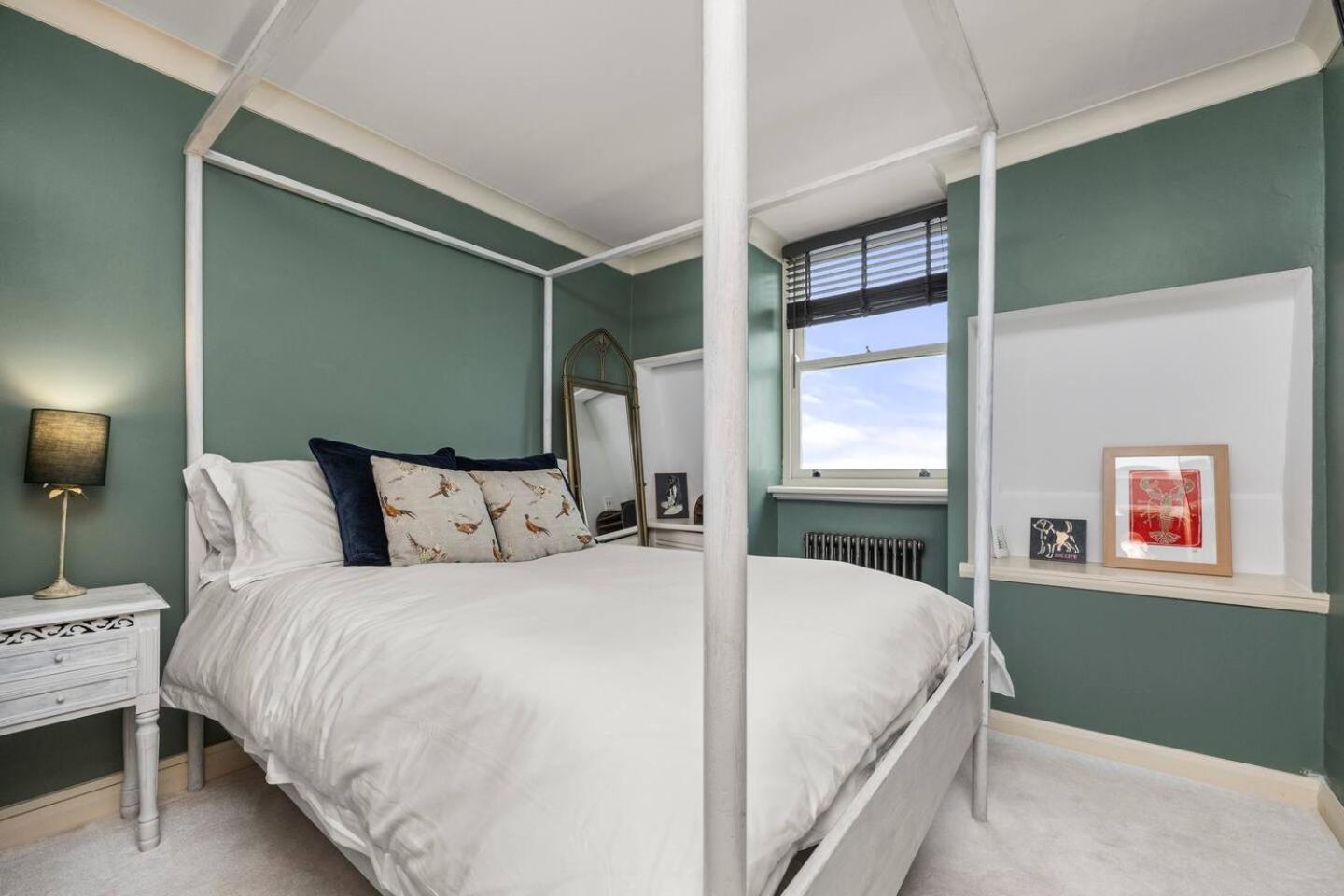 Pass The Keys Chic Beachfront Retreat With Sea Views In Brighton