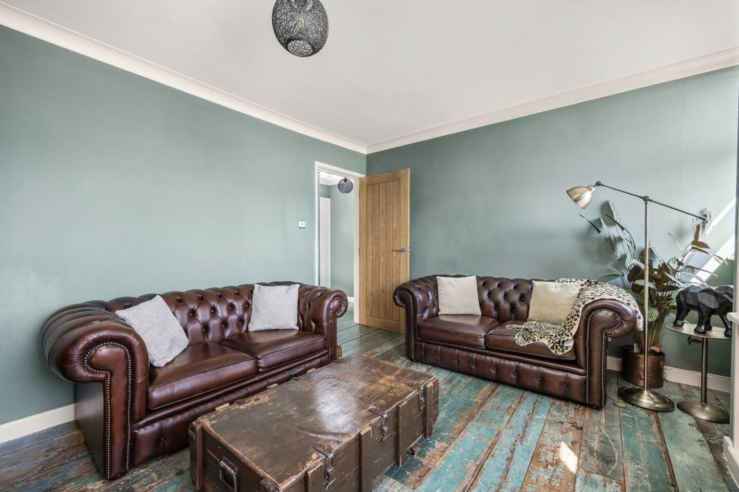 Pass The Keys Chic Beachfront Retreat With Sea Views In Apartment