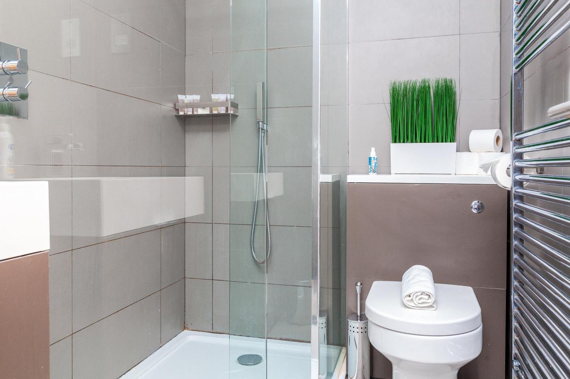 Apartment Modern And Stylish 2 Bedroom House In Brighton