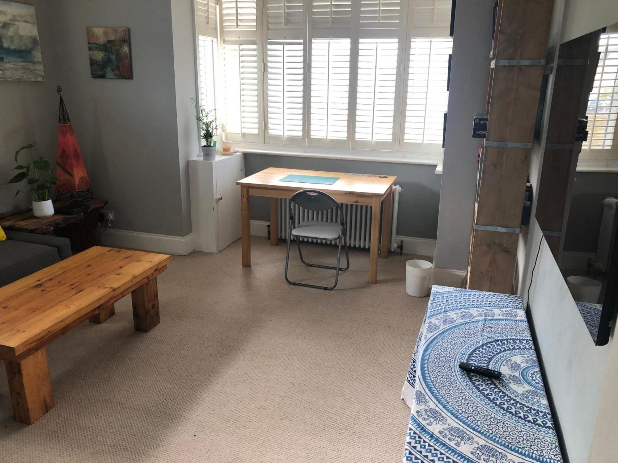 Inviting 1bd Flat - 20 Mins To Beach! Apartment Brighton