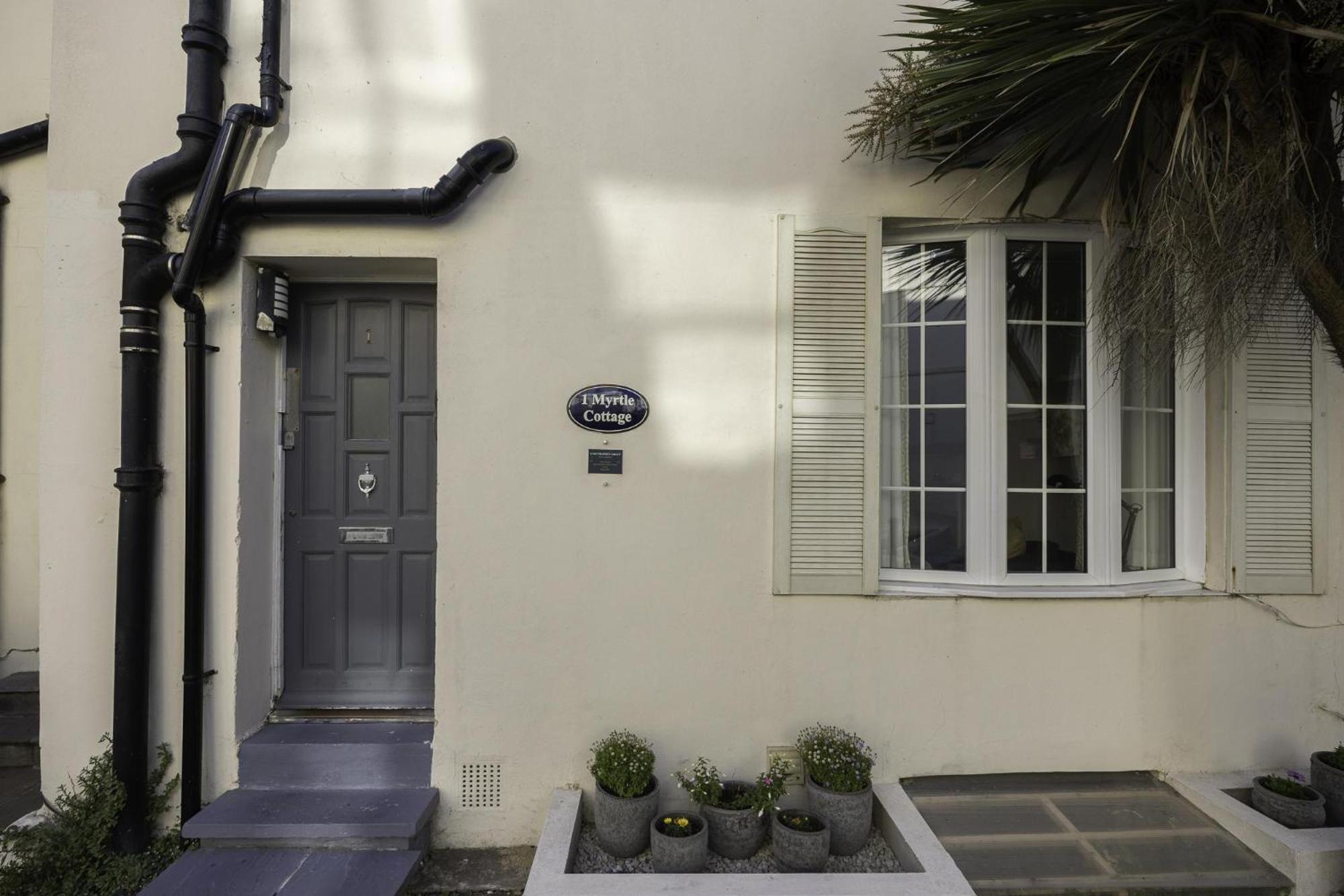 Myrtle With Free Parking By My Getaways Holiday home Brighton