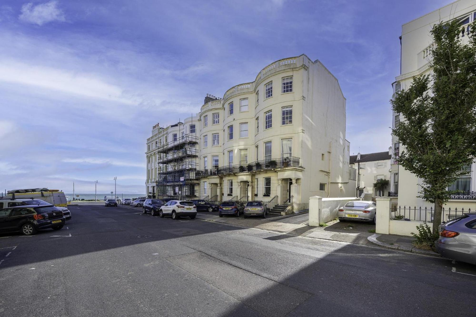 Myrtle With Free Parking By My Getaways Holiday home *