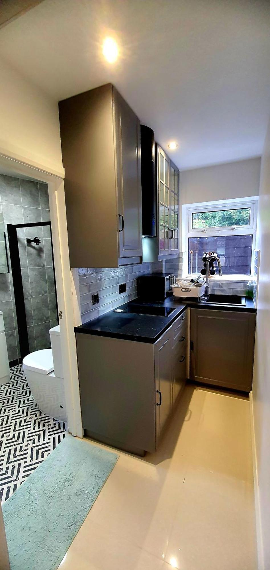 Homestay Rose - Free Parking Ensuite Near Uni *