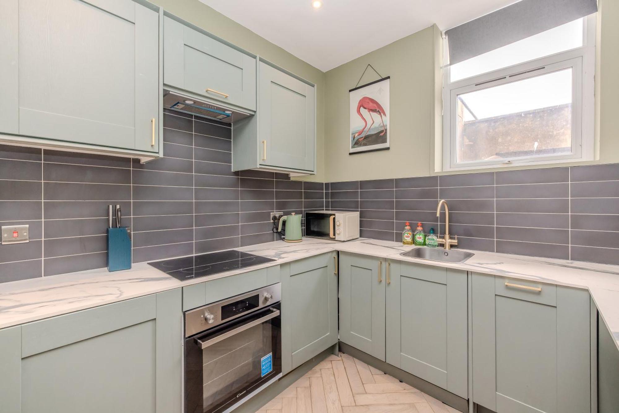 Apartment 2 Bedroom Flat Next To *