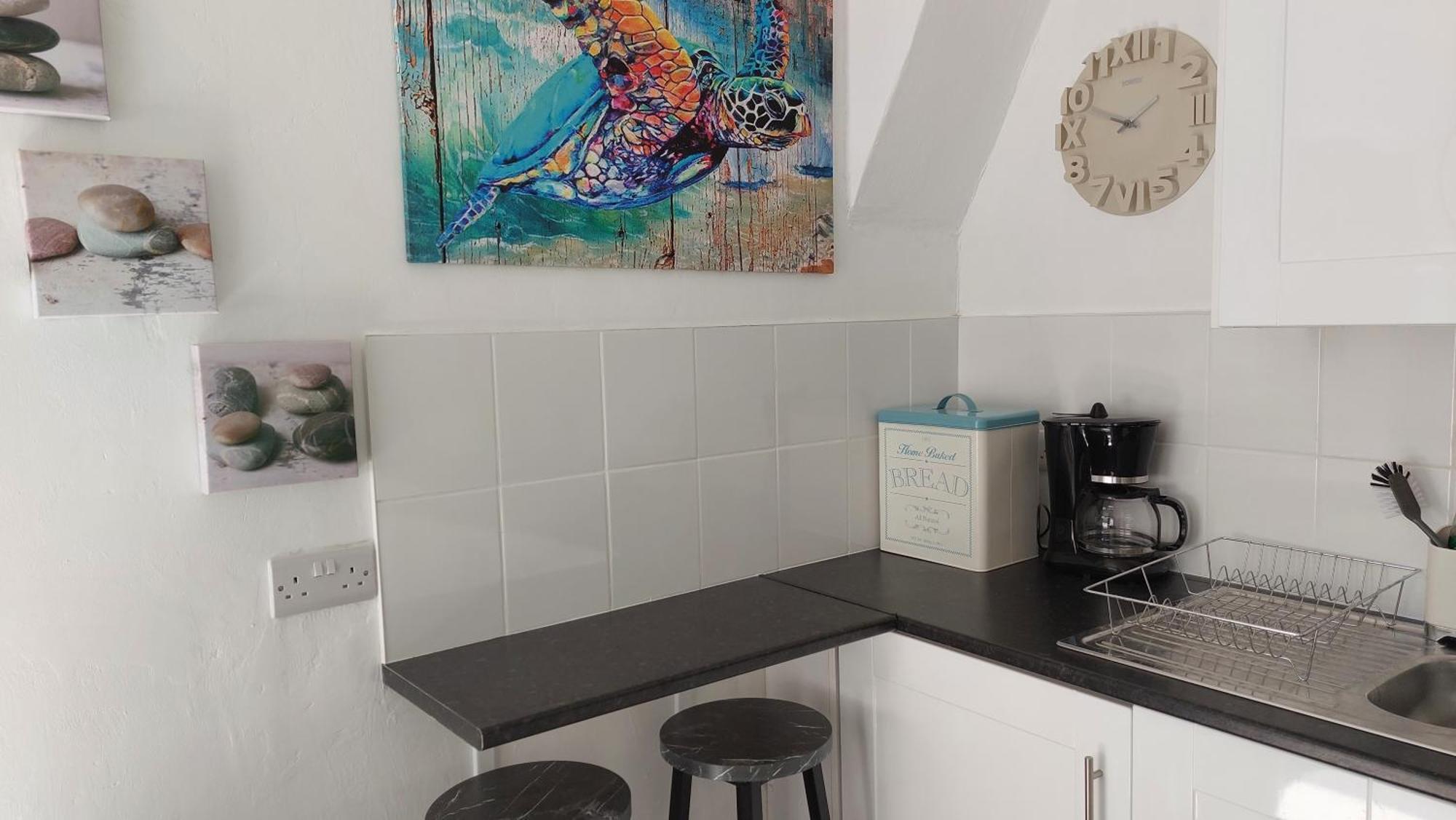 Pebbles Place Apartment *