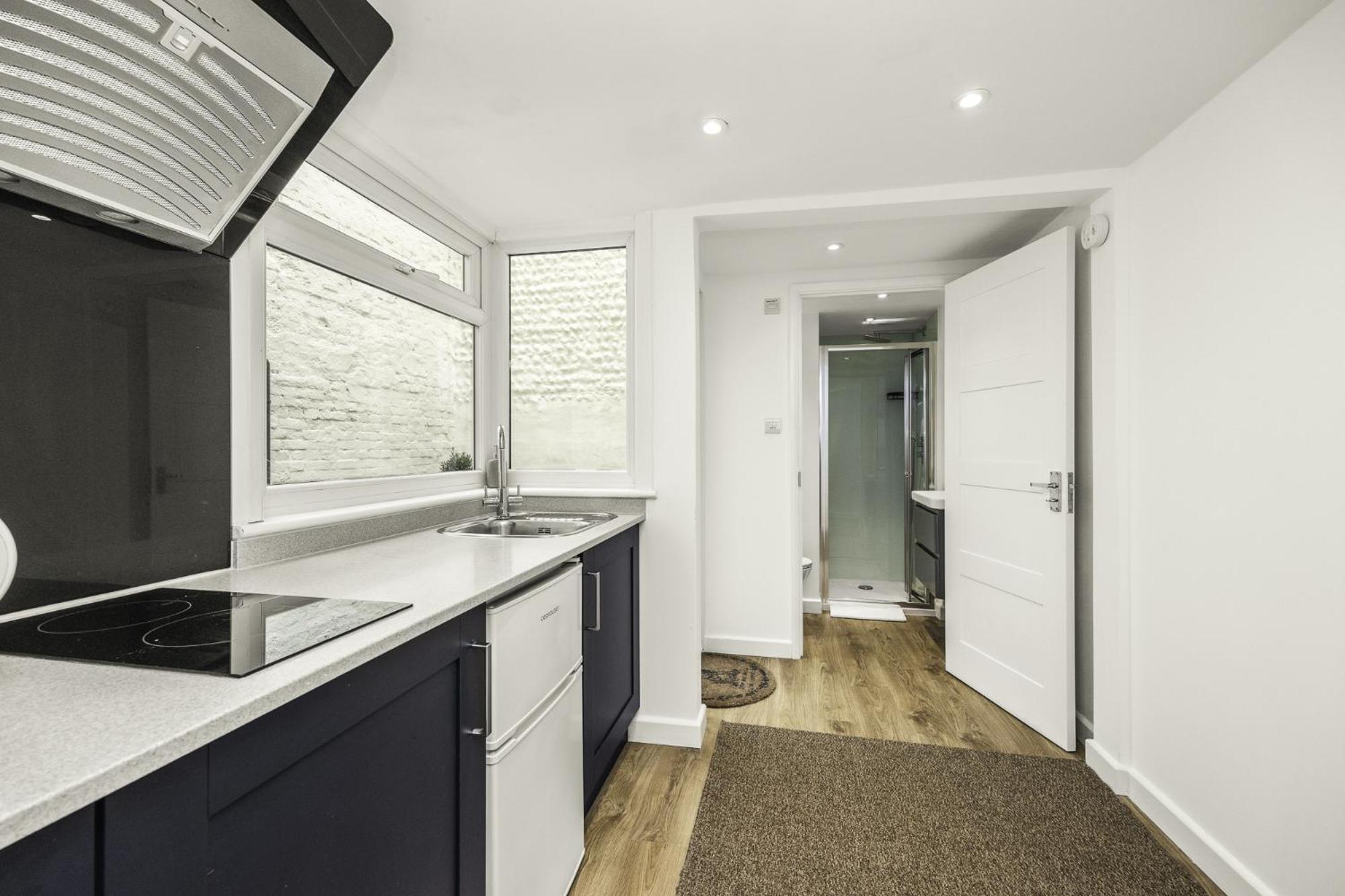 Apartment Upper Rock Brighton