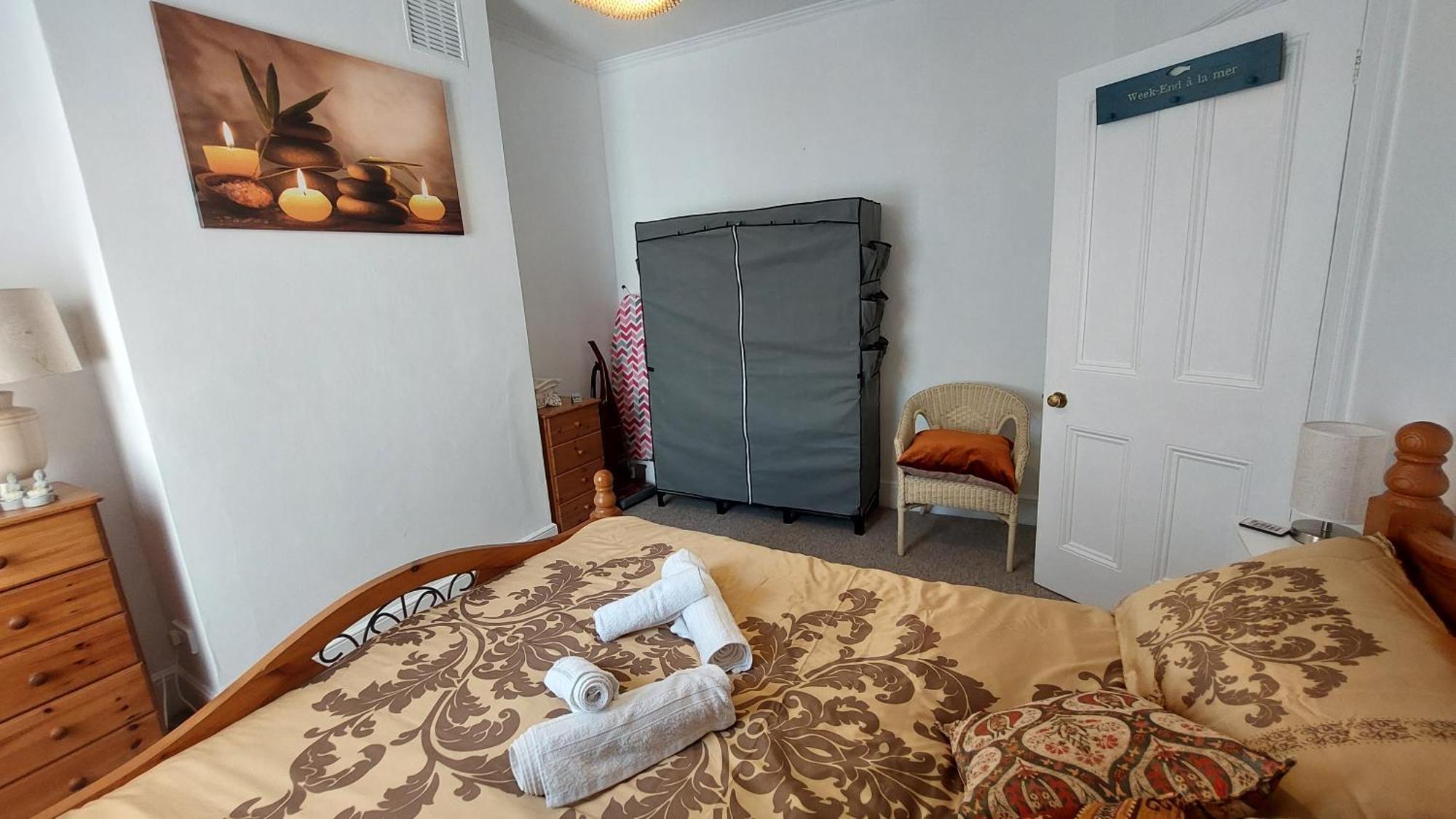 Pebbles Place Apartment