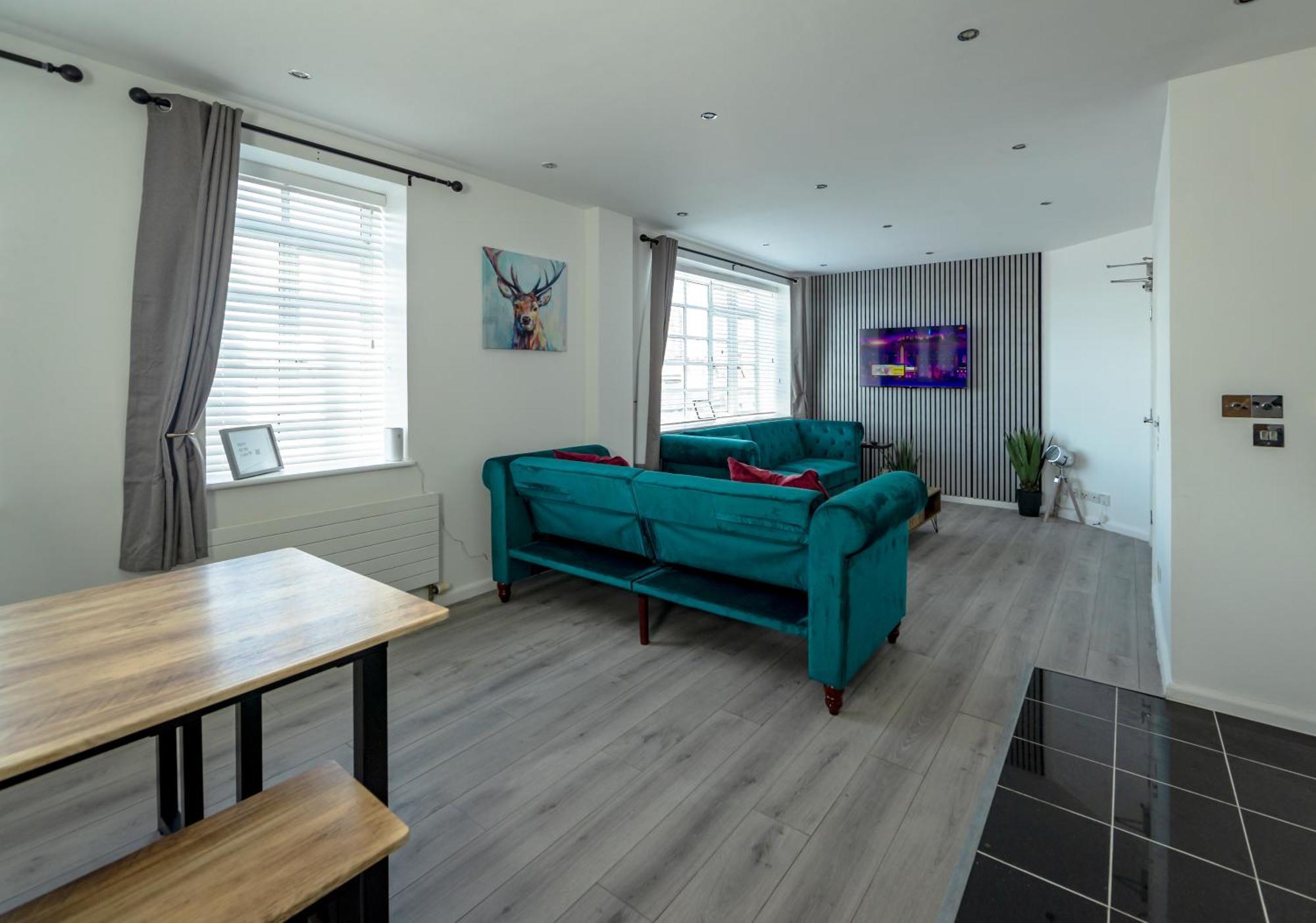Apartment Chesterfield Apartment, City Central