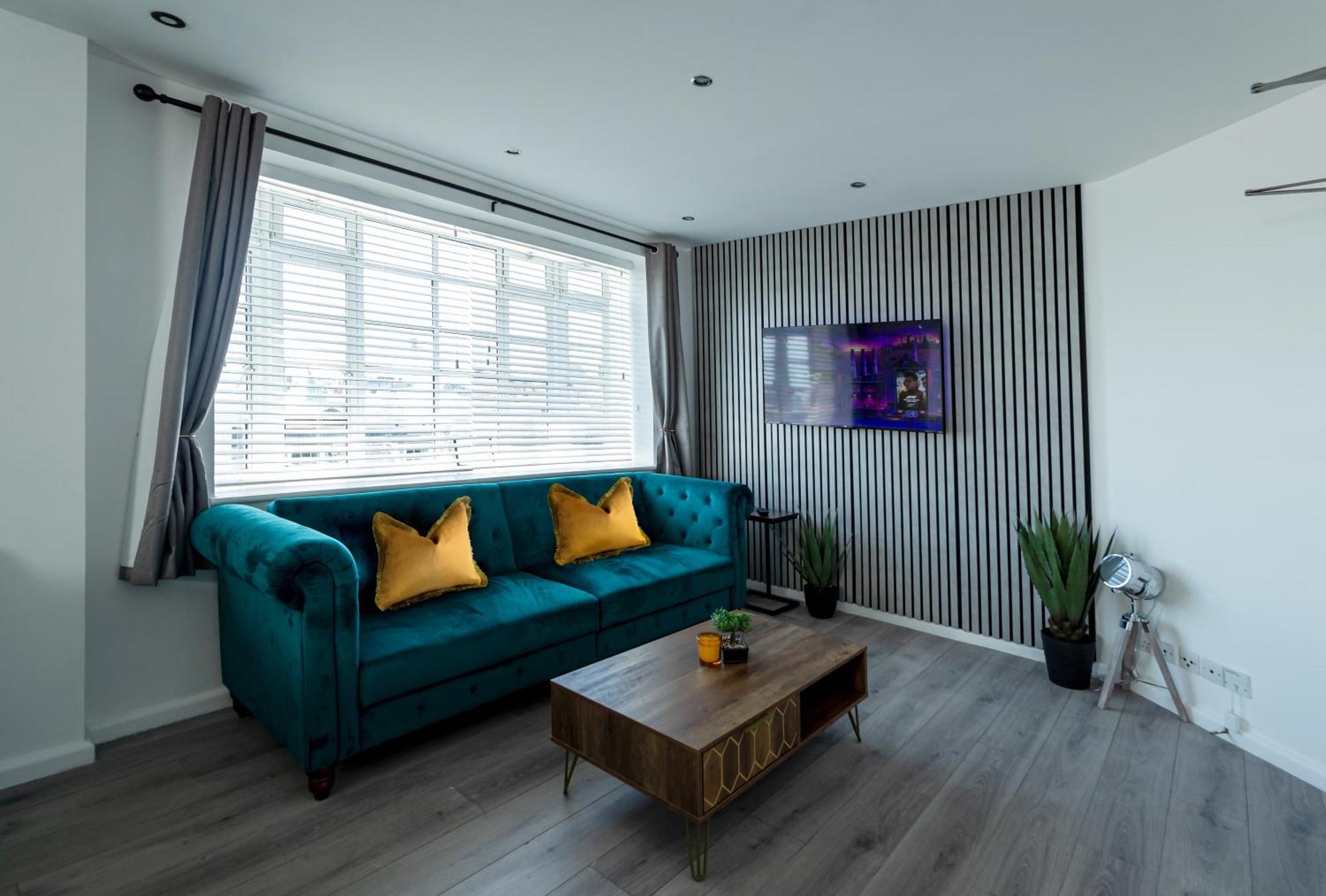 Chesterfield Apartment, City Central Brighton
