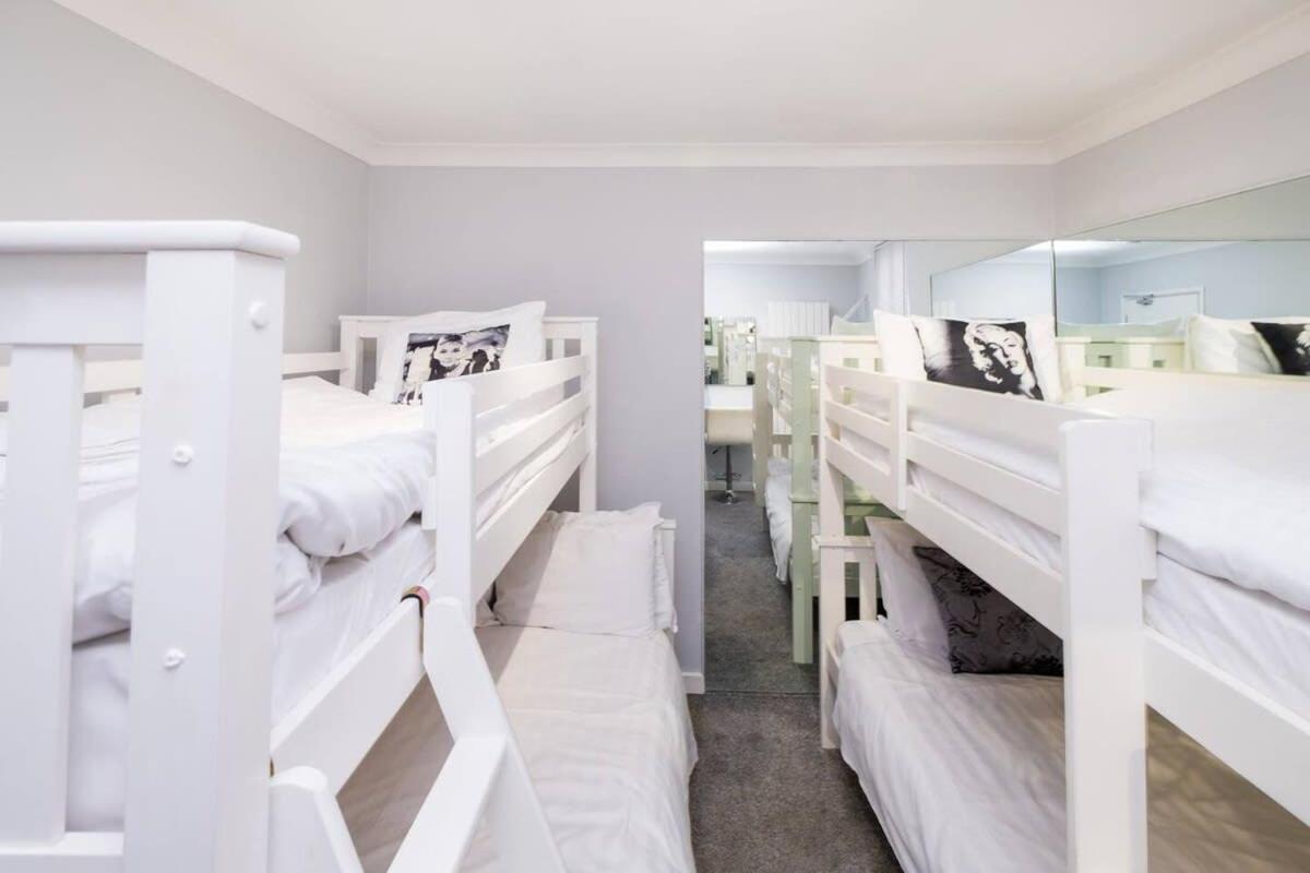 Host & - The Old Coach House On Margaret Street Holiday home *