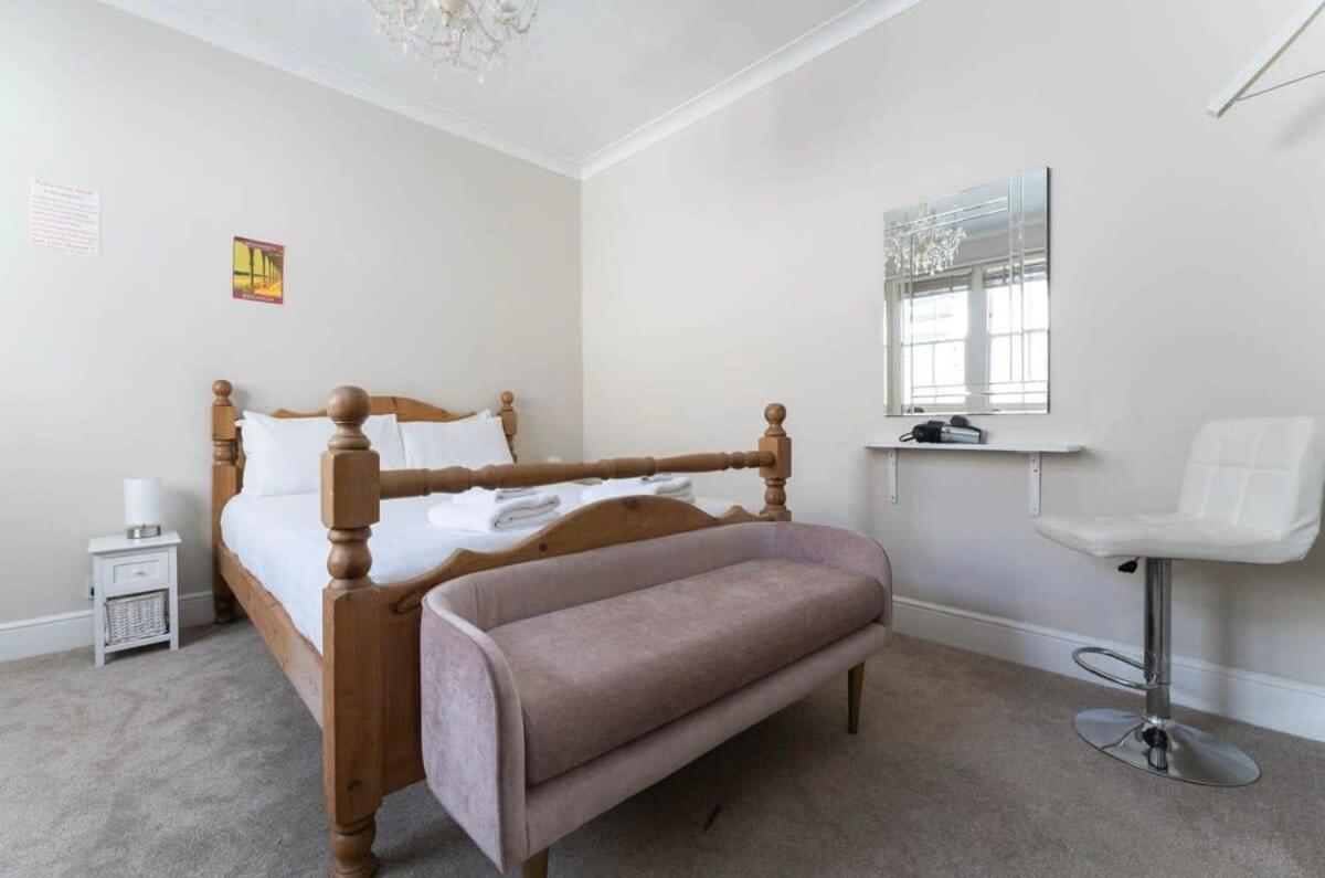 Holiday home Host & - The Old Coach House On Margaret Street