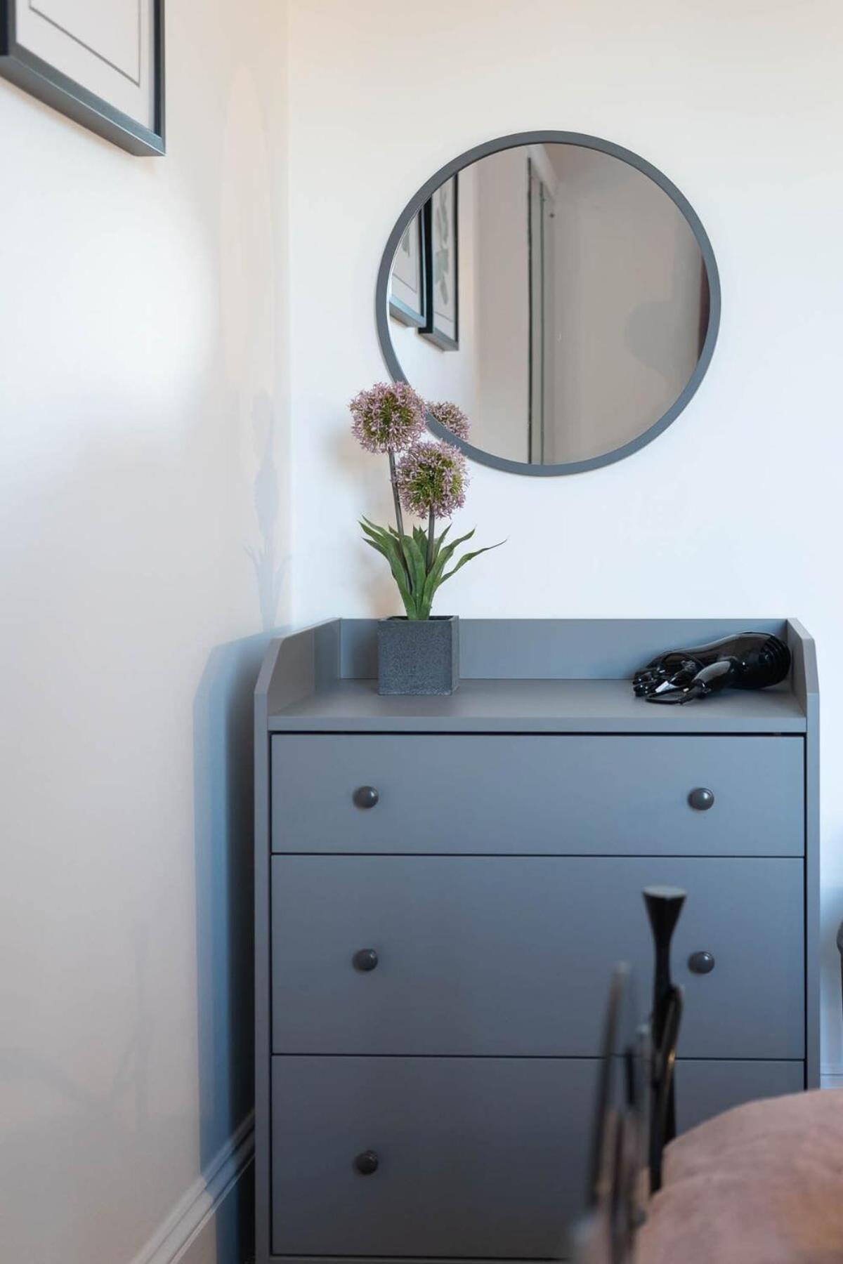 Host & - Portland Apartment