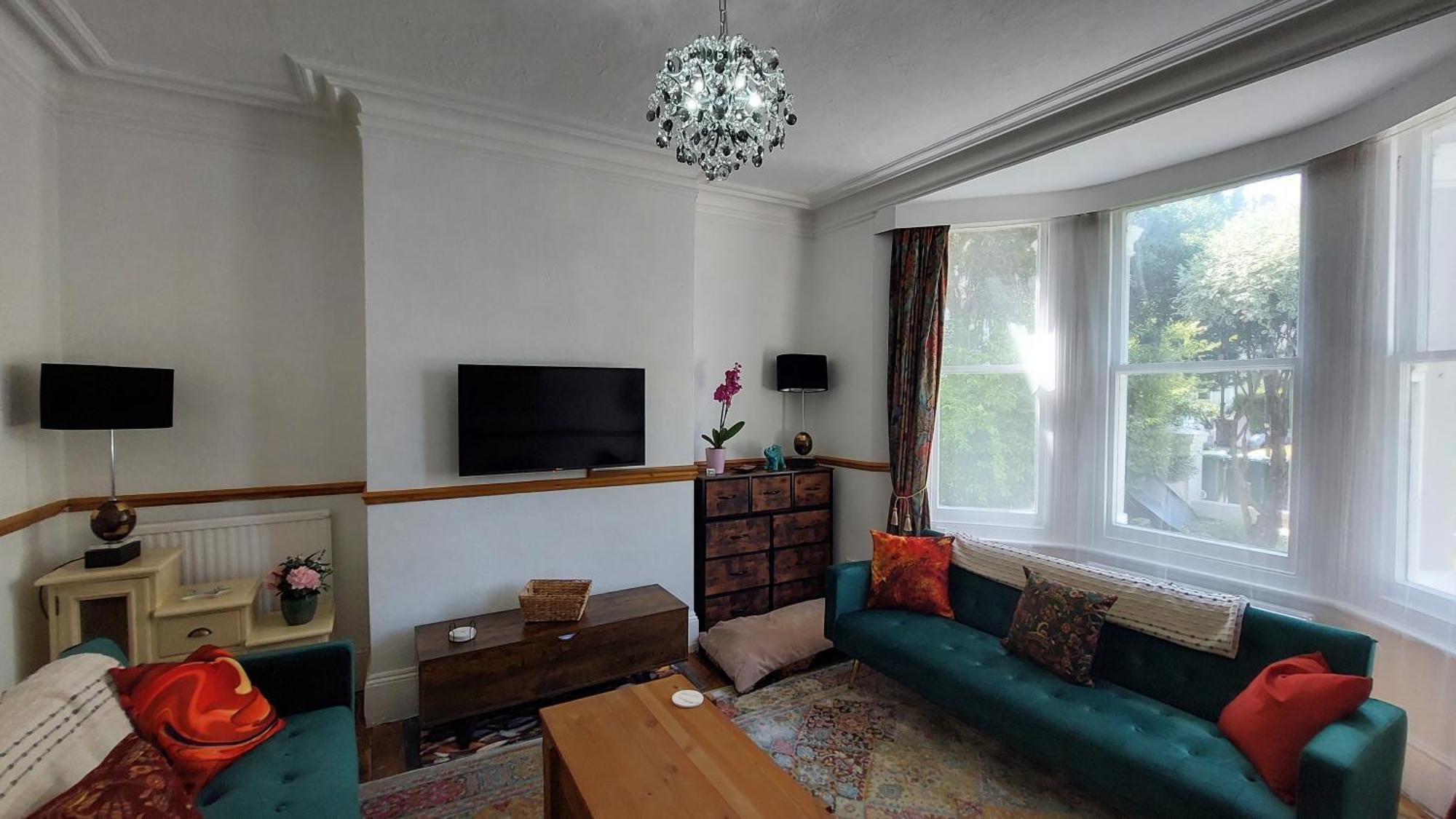 Pebbles Place Apartment