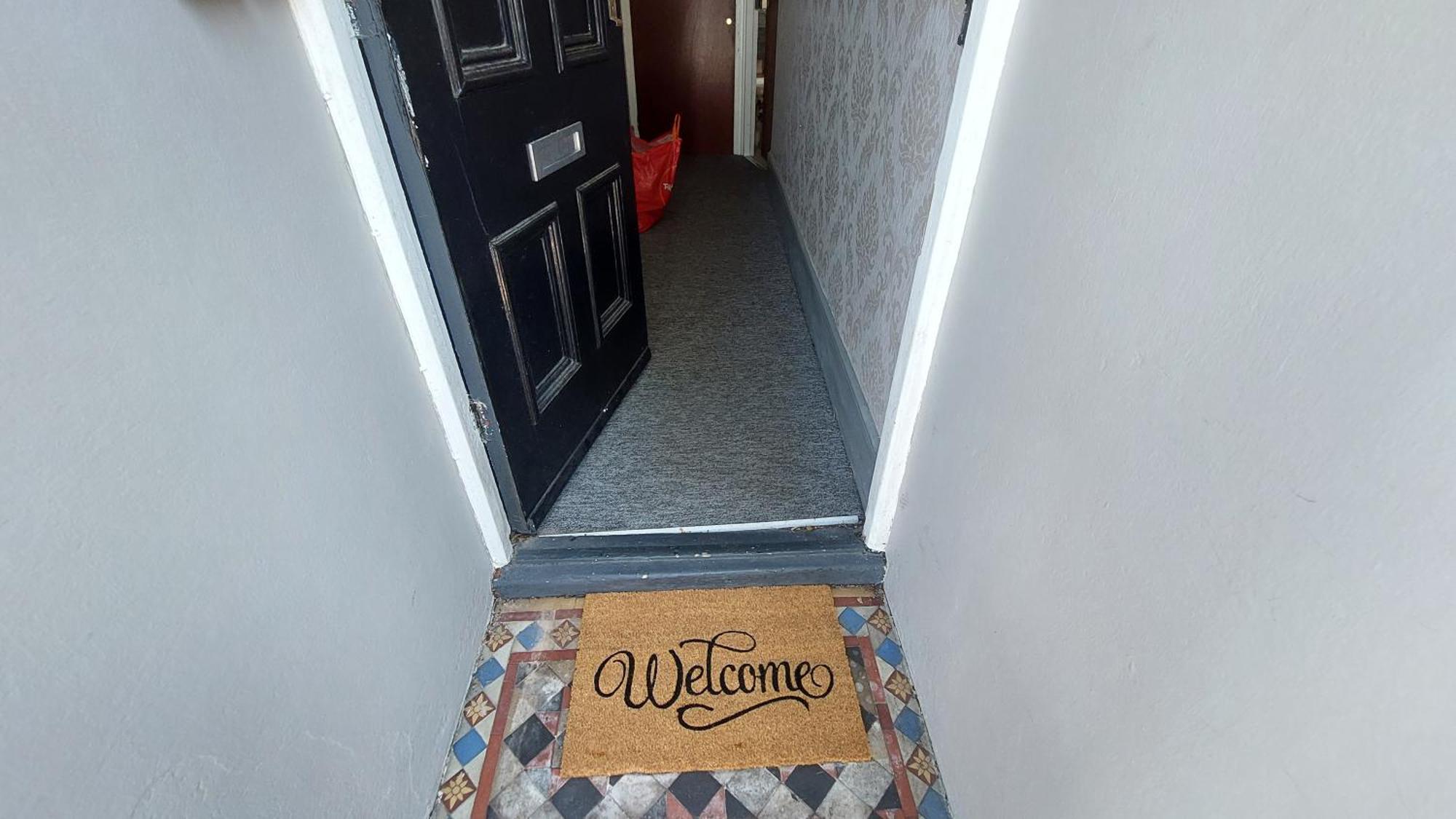 Pebbles Place Apartment