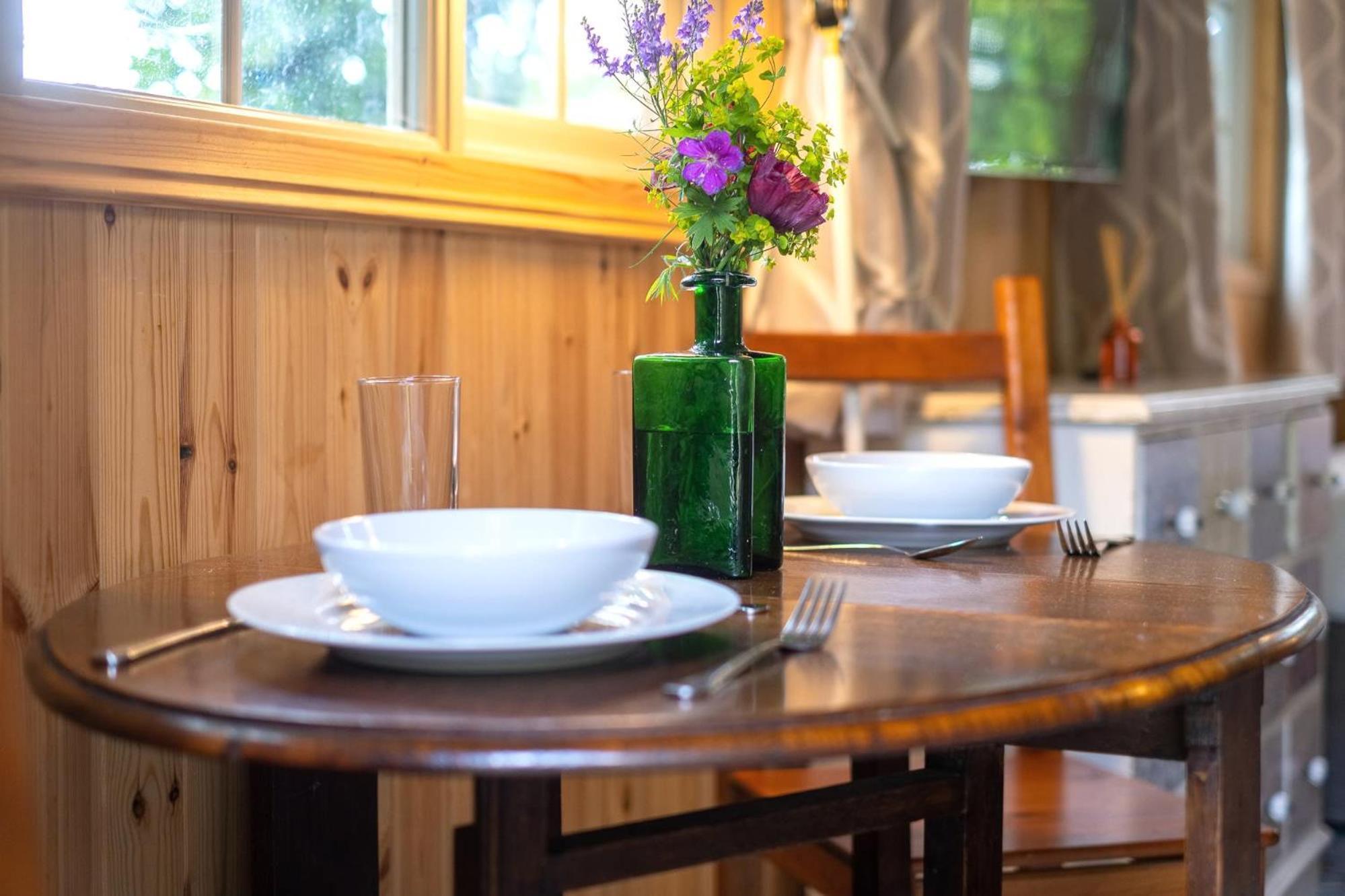 Host & - The Eco Holiday home *