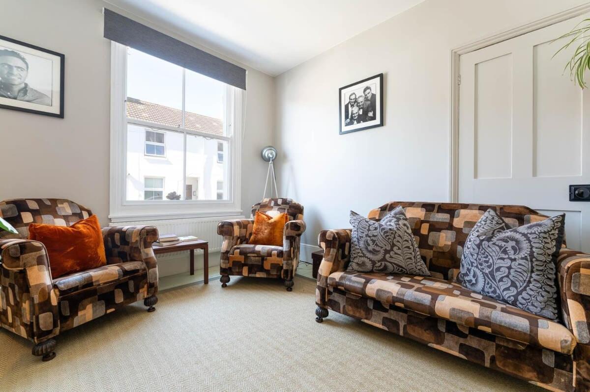 Host & - Grove Townhouse Holiday home