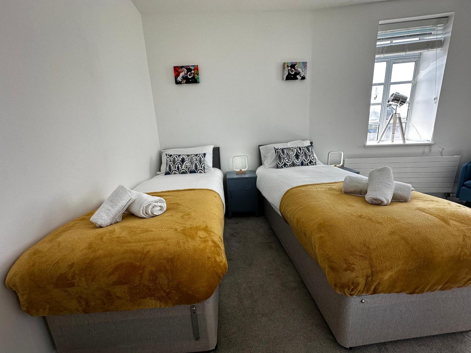 Central City View Apartment Brighton
