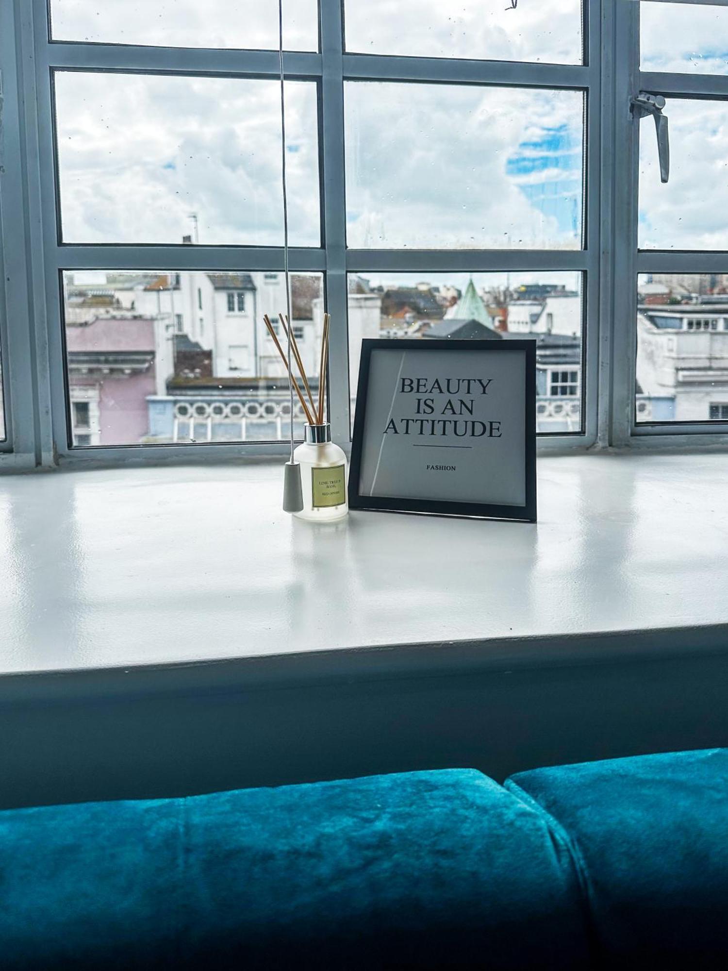 Central City View Apartment *