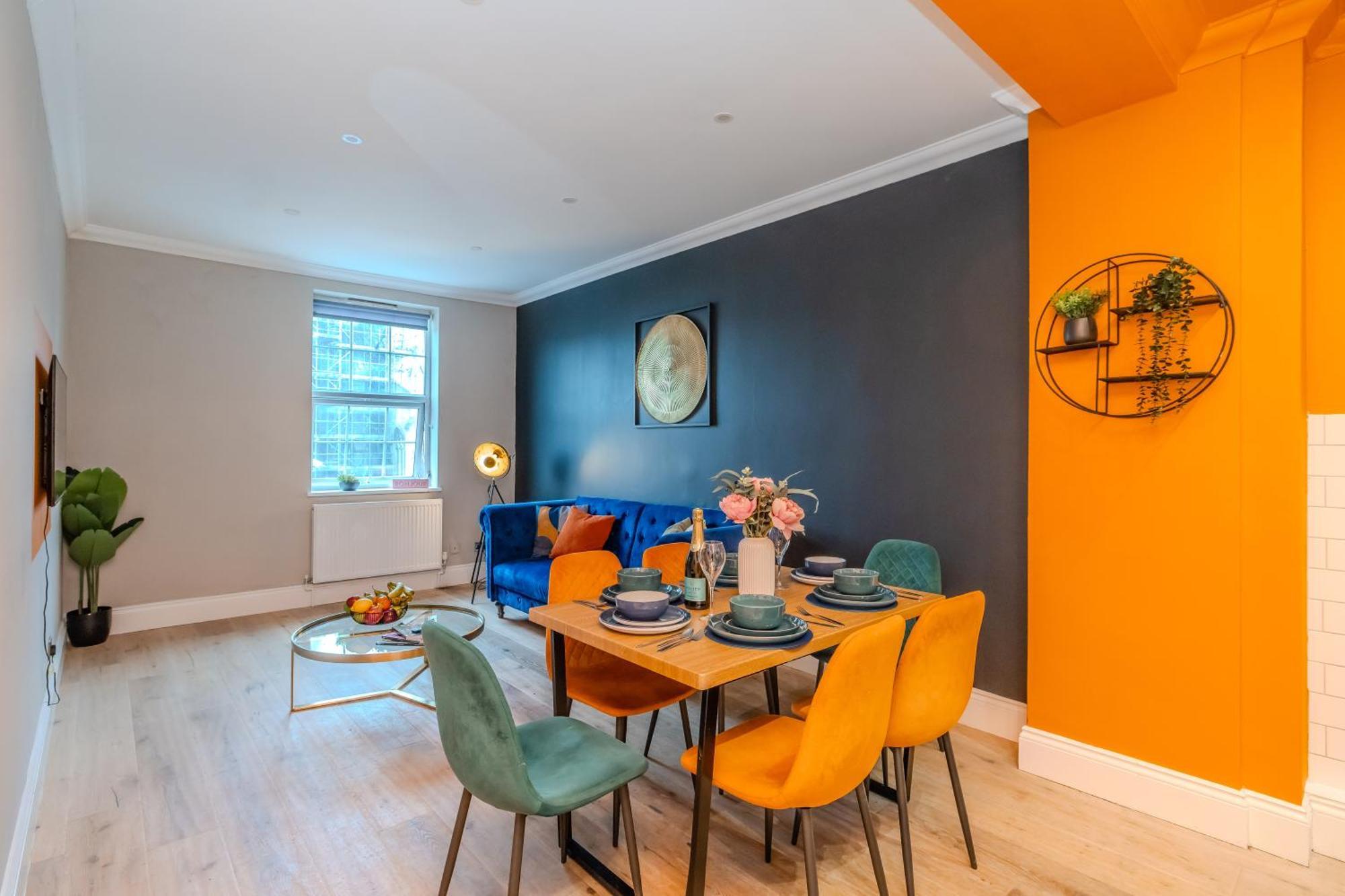 Beautiful 2 Bedroom Flat Next To & North Lanes Apartment Brighton