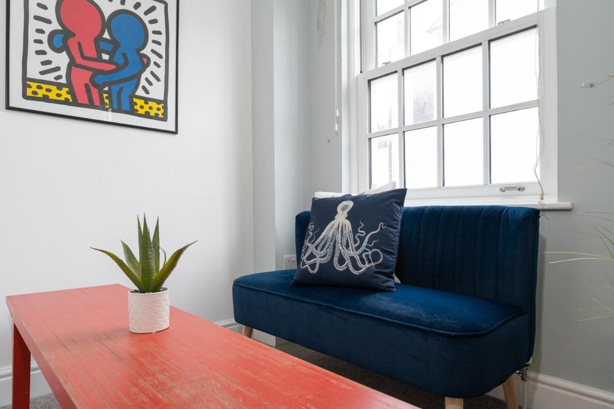 Host & - Rooftop Views On Little Preston
