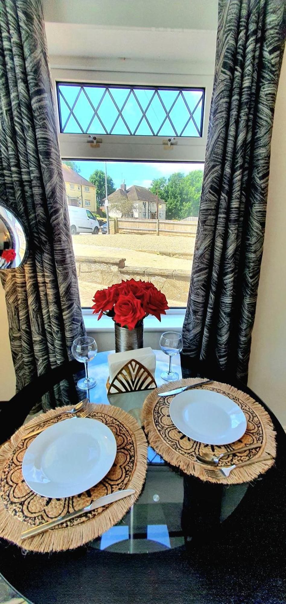Homestay Rose - Free Parking Ensuite Near Uni Brighton