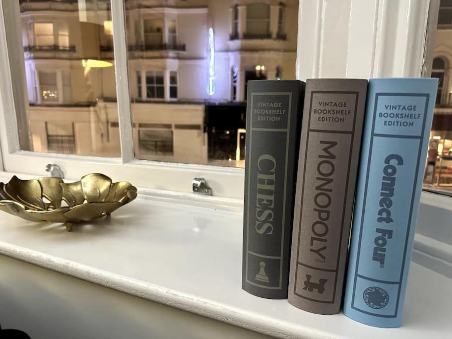 Luxury 2 Bed Near Beach, Royal Pavilion, Theatre Apartment *