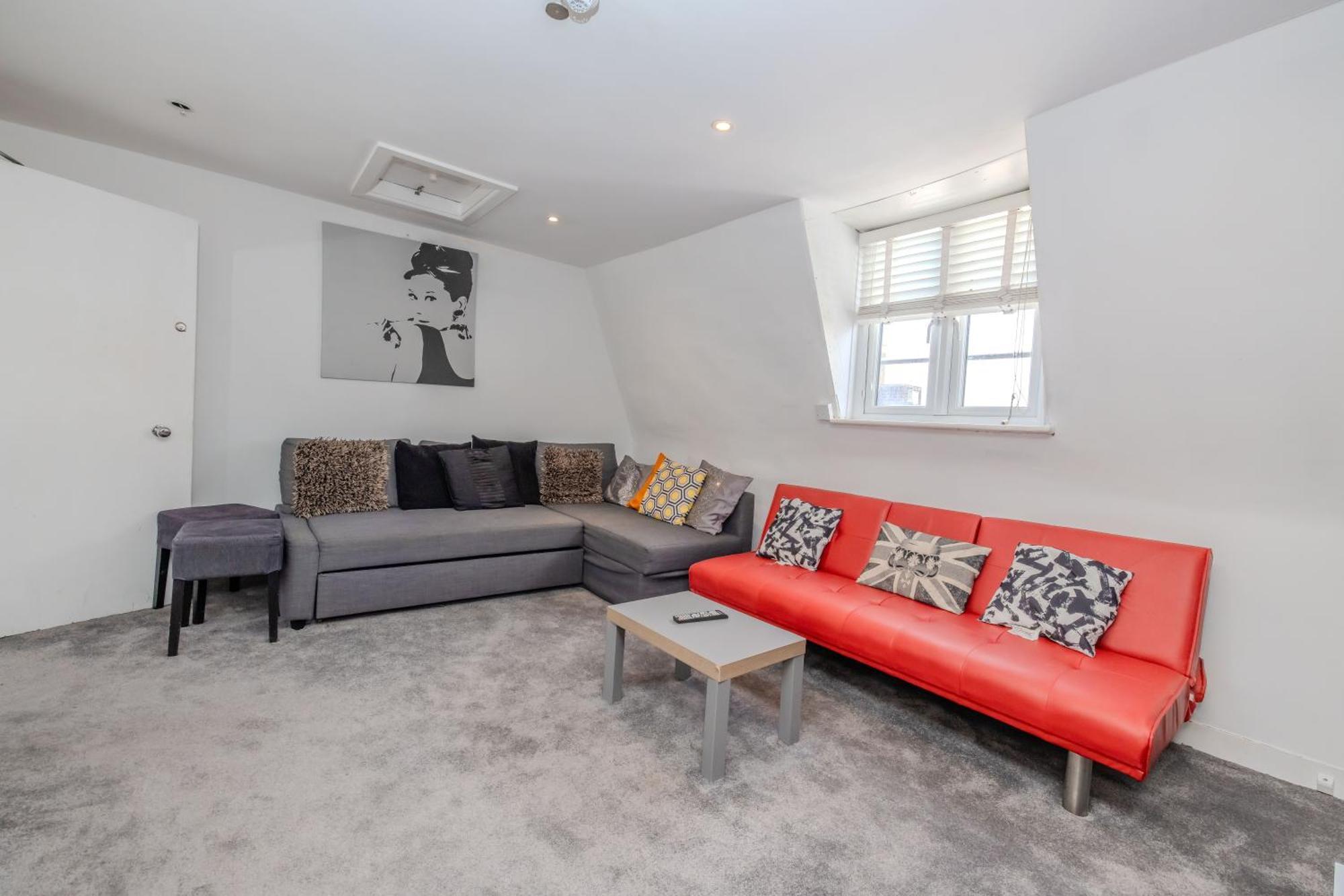 Perfect Seaside Getaway I Big Town House Next To I First Choice For Big Group & Family Apartment *