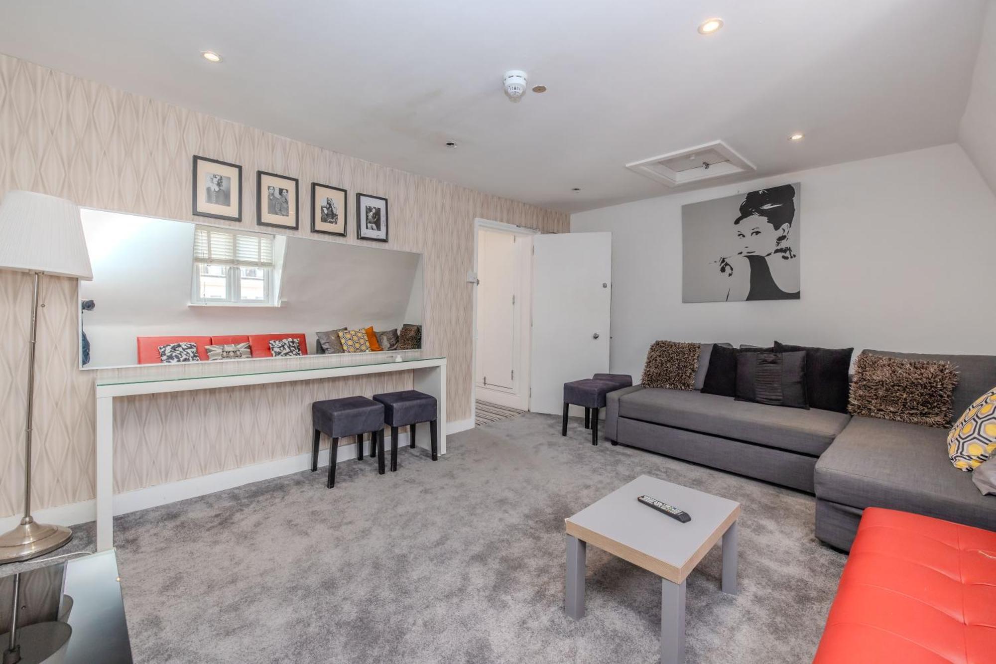 Perfect Seaside Getaway I Big Town House Next To I First Choice For Big Group & Family Apartment Brighton
