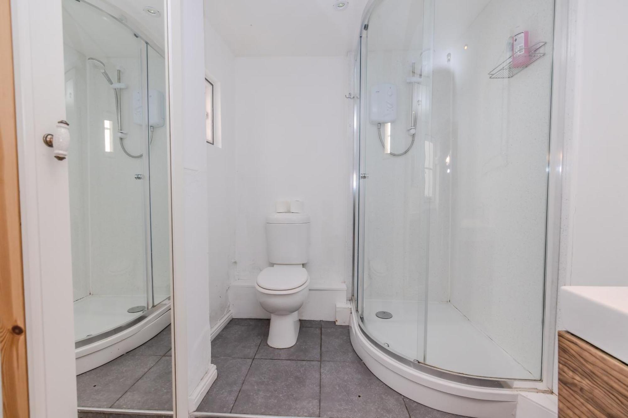 Perfect Seaside Getaway I Big Town House Next To I First Choice For Big Group & Family Brighton