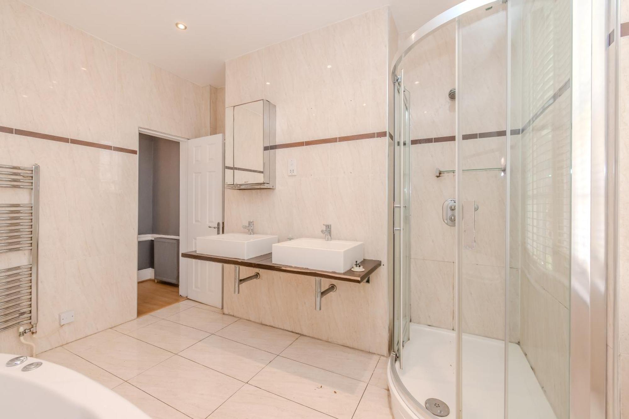 Perfect Seaside Getaway I Big Town House Next To I First Choice For Big Group & Family Apartment *