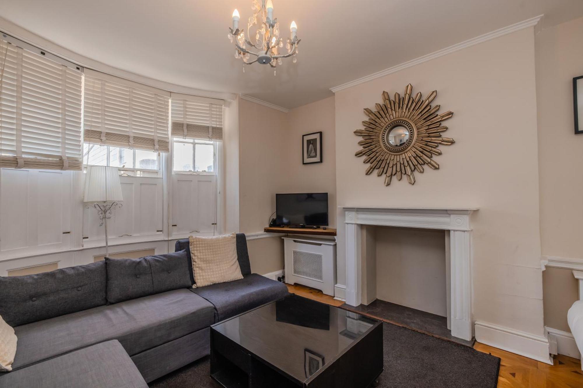 Perfect Seaside Getaway I Big Town House Next To I First Choice For Big Group & Family Apartment *
