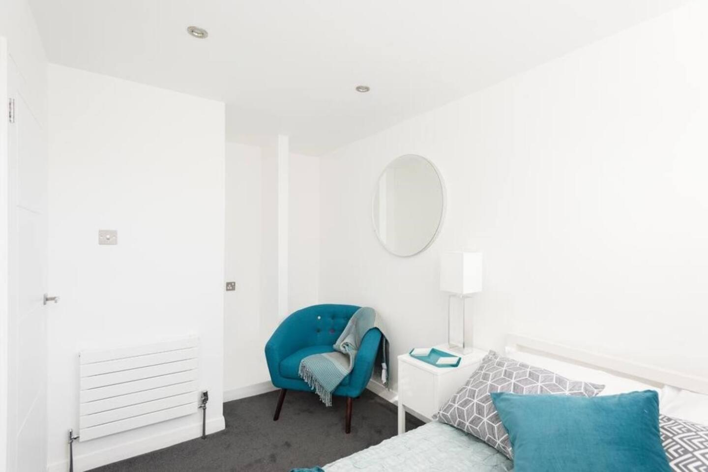 Townhouse Modern Mews Pass The Keys Apartment *