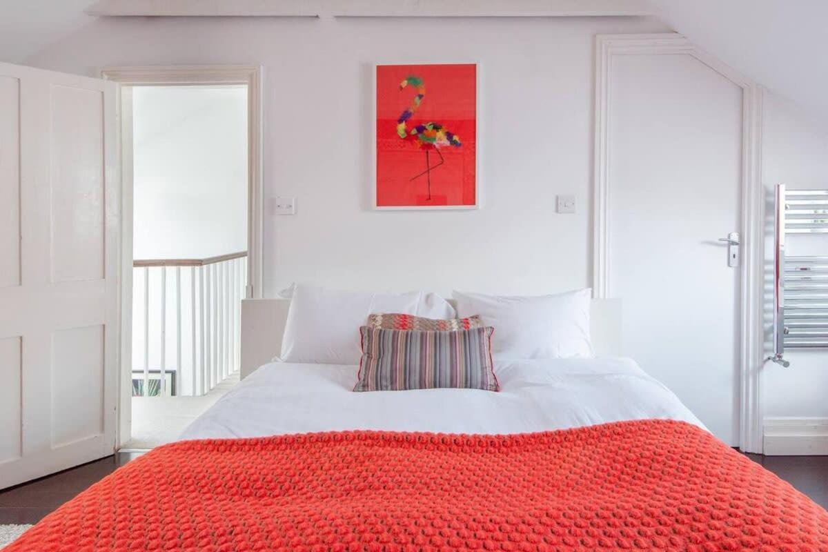 Host & - Montpelier Sanctuary Holiday home