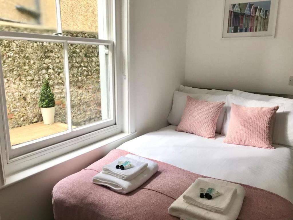 Holiday home 2 Bed 2 Bath & Terrace *