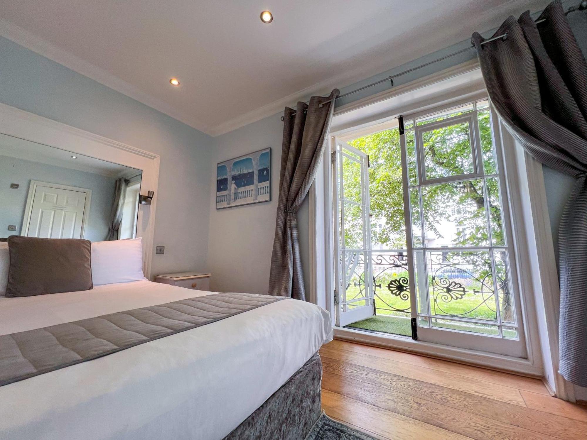 Innit Joy Guest house Brighton