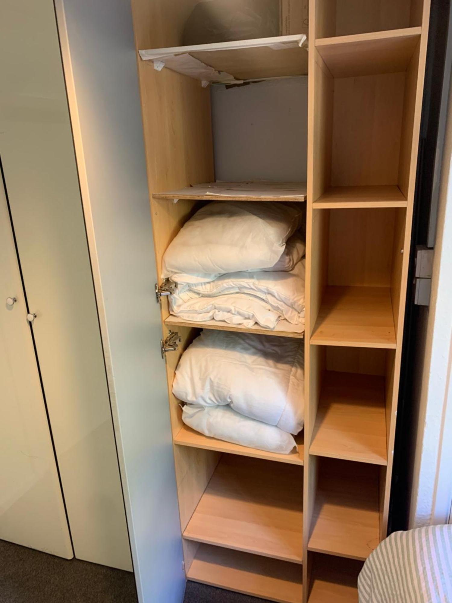 Apartment Lovely 2 Bedrooms Flat In *