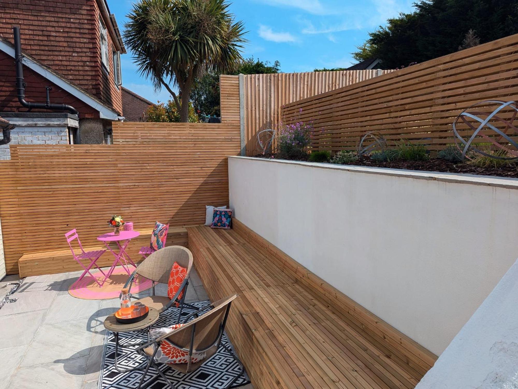 South Downs View-private Parking Homestay