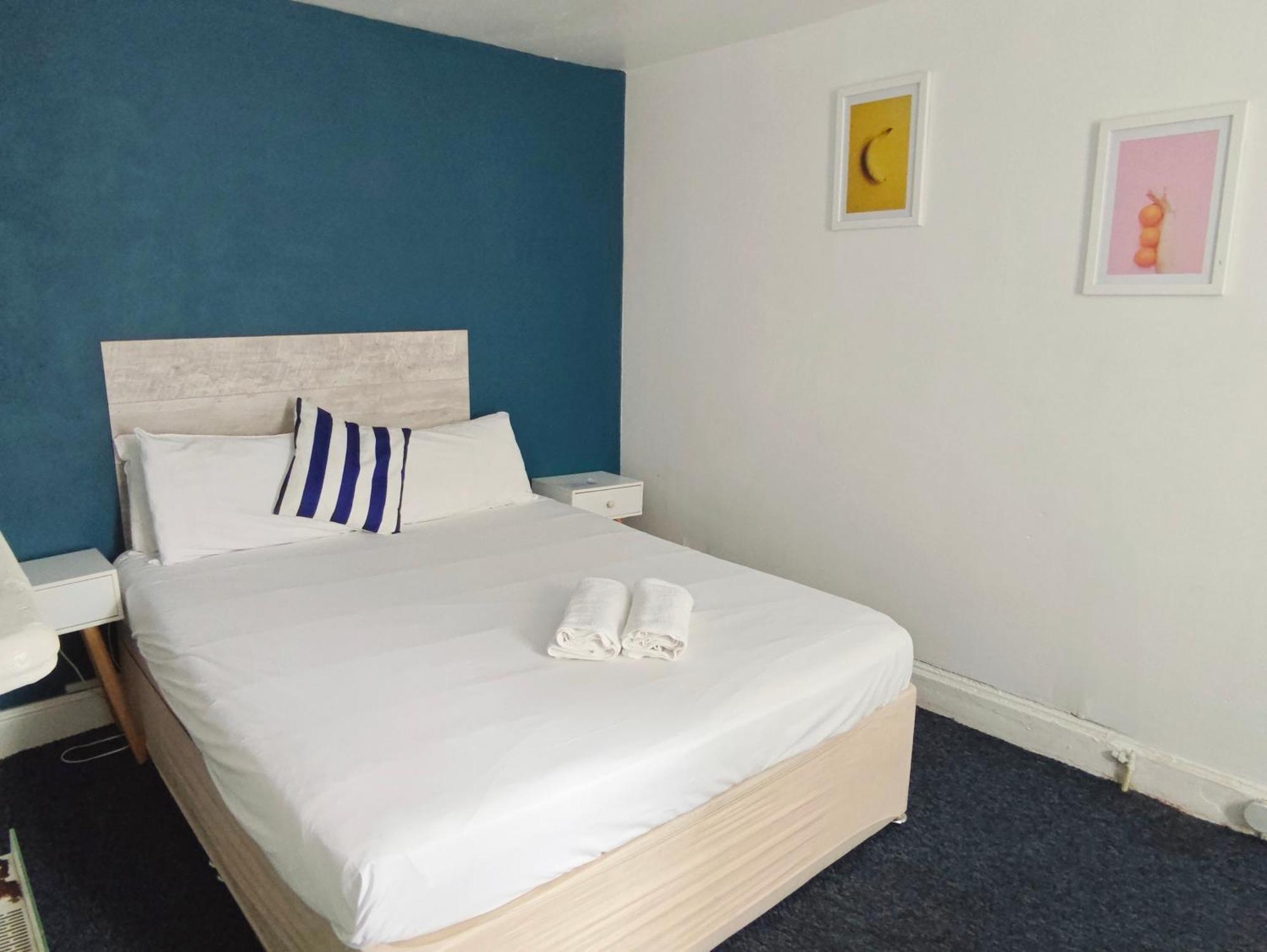 Number 75 Guest house Brighton