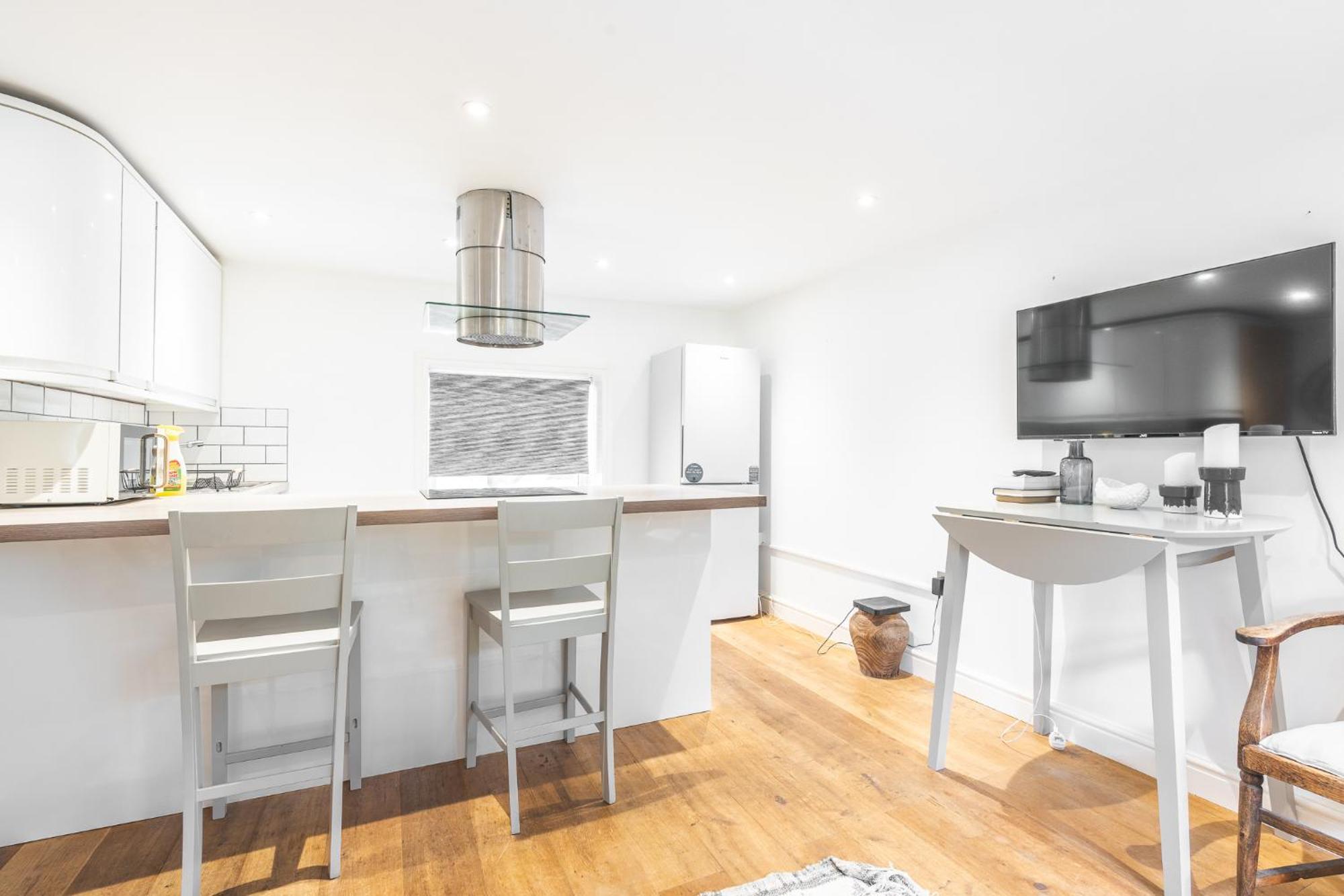 Apartment Charming & Chic, Cosy Nest, Just 2-min Walk! Brighton