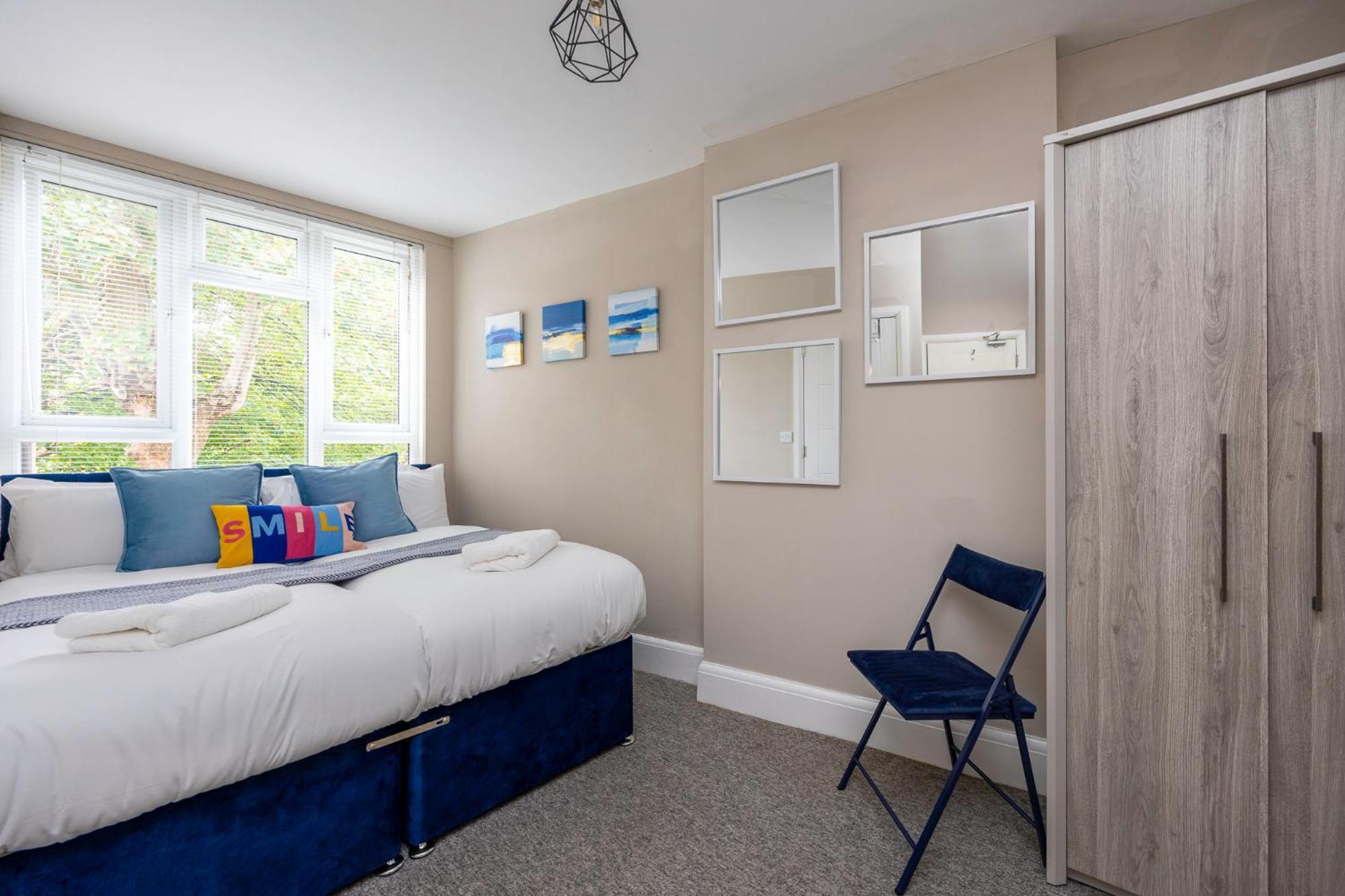 3 Bed, 3 Bath - By Primal Estates Short Lets In Apartment *