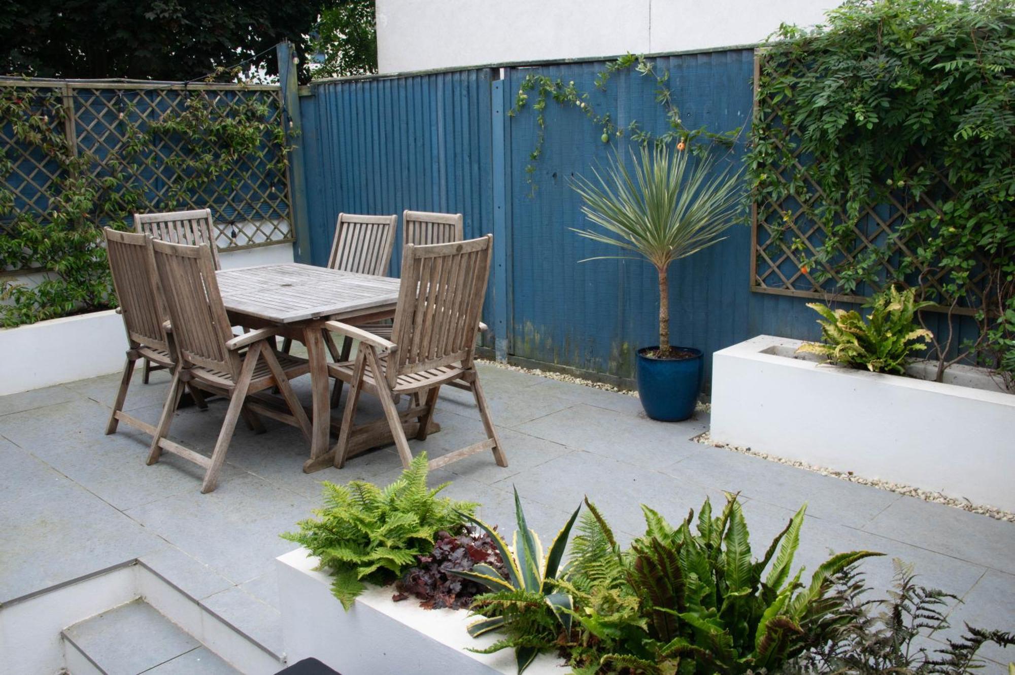 Cute & Cosy 1 Double Bedroom Garden Flat Apartment *