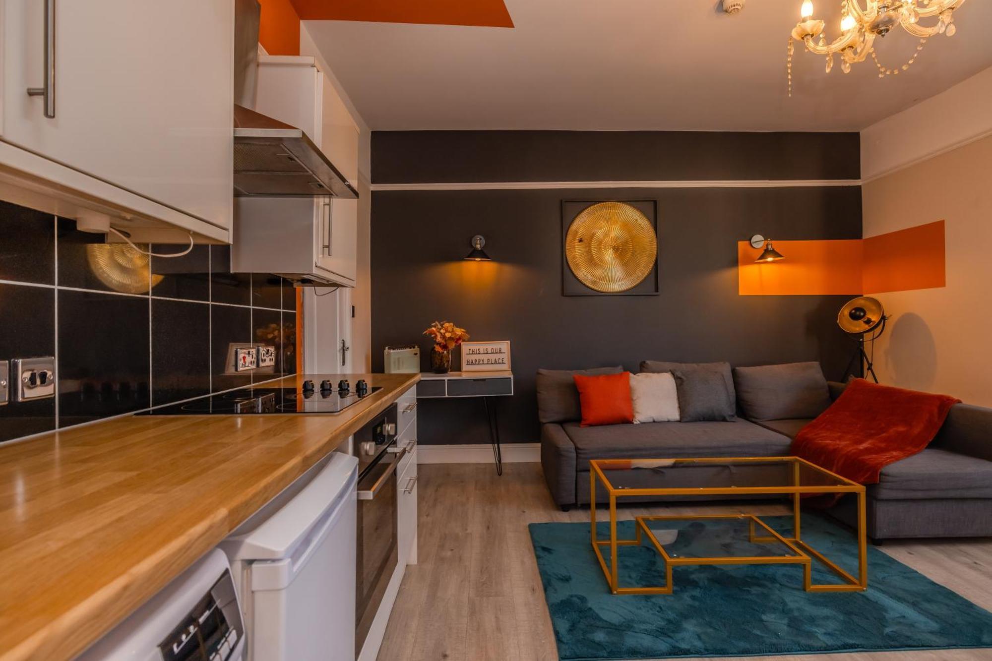 Apartment 2bedroom 1 Bathroom Flat Next To Brighton