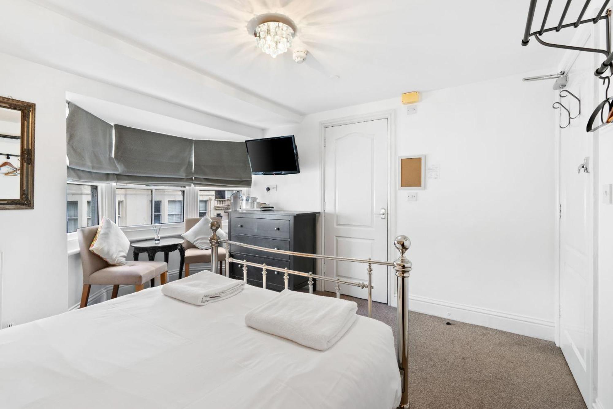 Pier And Comfort In The Holiday home Brighton